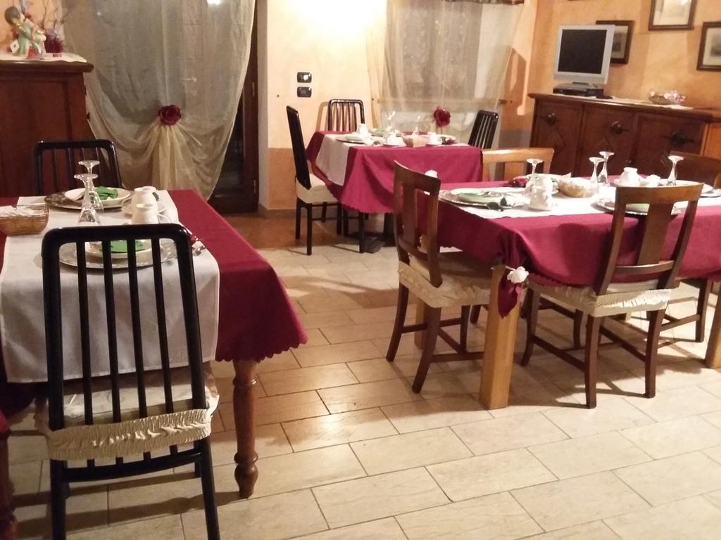 مبيت وإفطار باردولينو La Carbonara 6 المظهر الخارجي الصورة